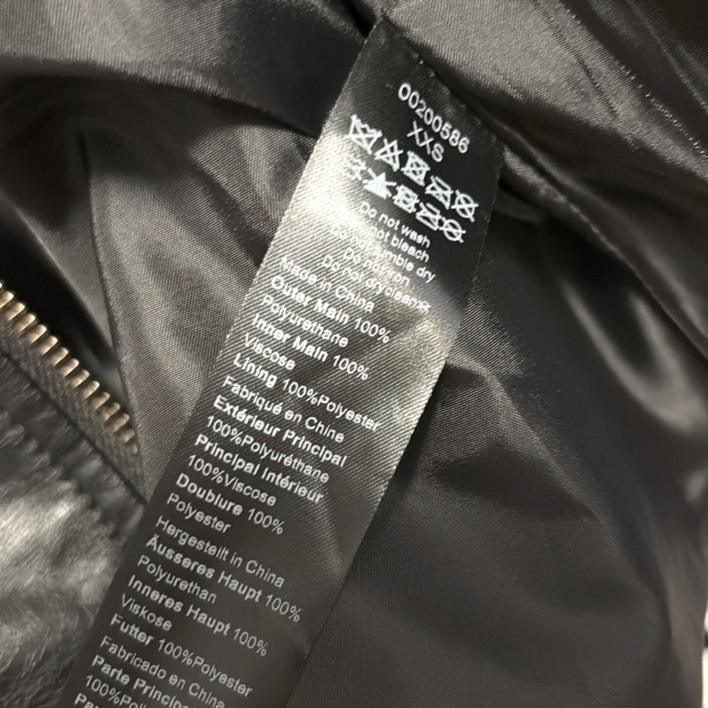 NWT [City Chic] Biker Moto Black w/ Gold Zip-Up Leather Jacket Coat Women’s 12 - Picture 14 of 15